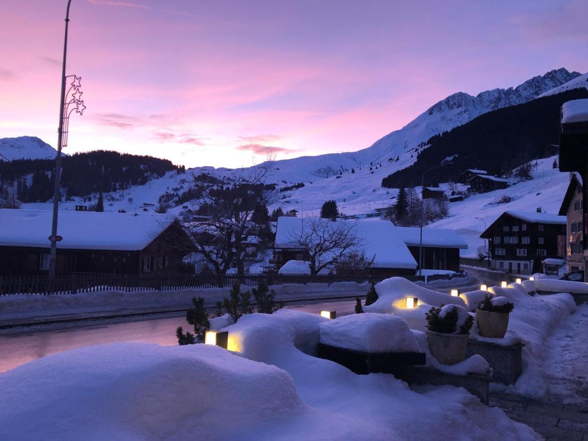 Mountain Lodge Sedrun Eksteriør bilde
